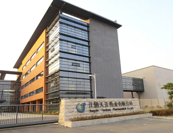 Jiangyin Tianjiang Pharmaceutical Industries Co., Ltd. (строительная площадь 12000 м2 высота 12 м)